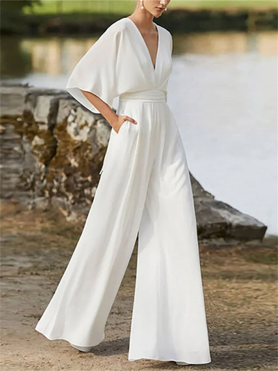 Eleganter Jumpsuit mit V-Ausschnitt und weitem Bein und Fledermausärmeln für Damen | Ideal für den Winter