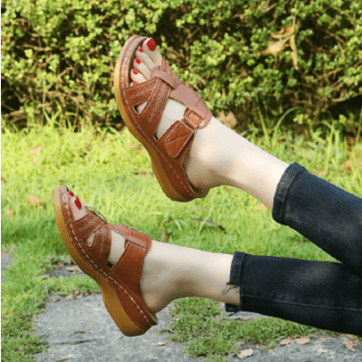 Orthopädische Sandalen für Frauen
