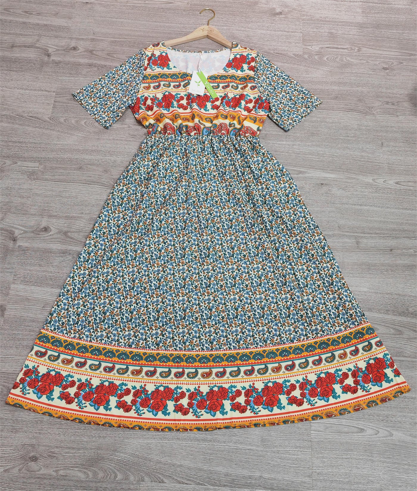 Helga - Besonderes Midikleid mit Rundhalsausschnitt
