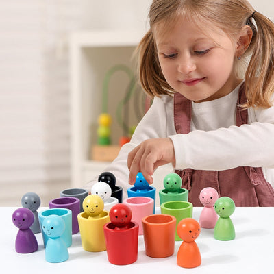Vasos Montessori para clasificar colores