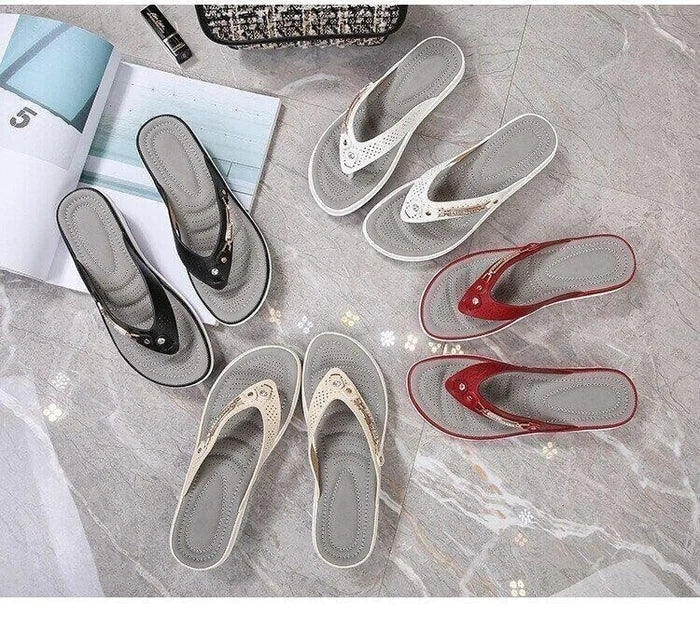 Alice Leroy | Weich gepolsterte Flip Flops Zehenstegsandalen