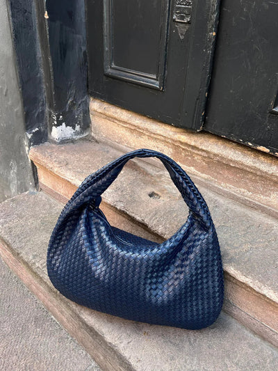 Geflochtene Handtasche als Must-Have