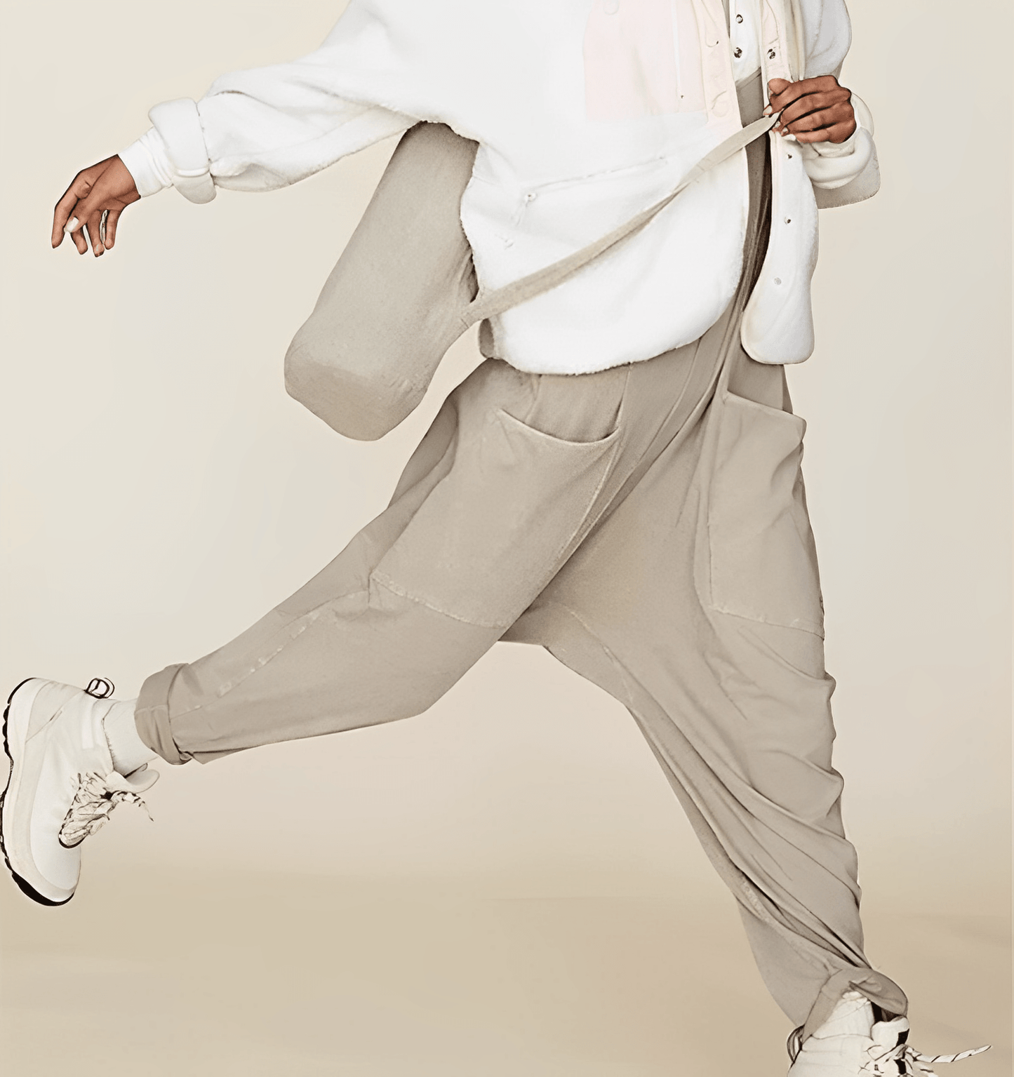 Dámsky overal bez rukávov s vreckami – ležérny jednocelok