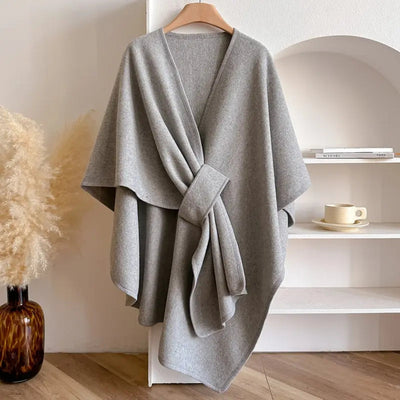 Luxuriöse Windjacke mit eleganter Drapierung