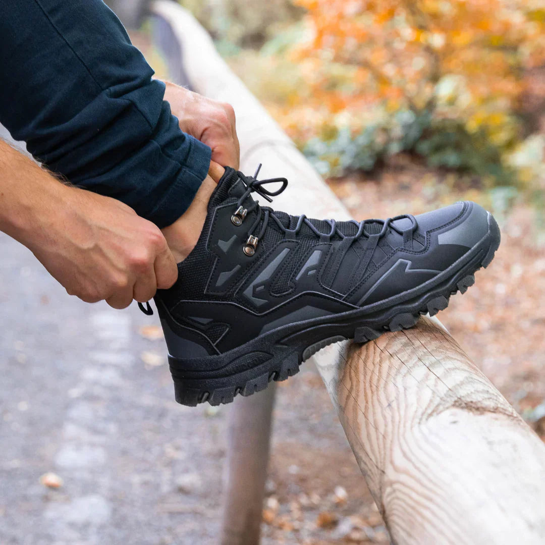 Expedičné turistické topánky - Ľahké pre horské túry až po mestské výlety