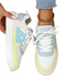 GlowWalk – Sportliche Eleganz bei jedem Schritt