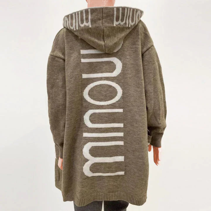 Olivia Cozy Damenstrickjacke - für einen komfortablen und trendigen Look