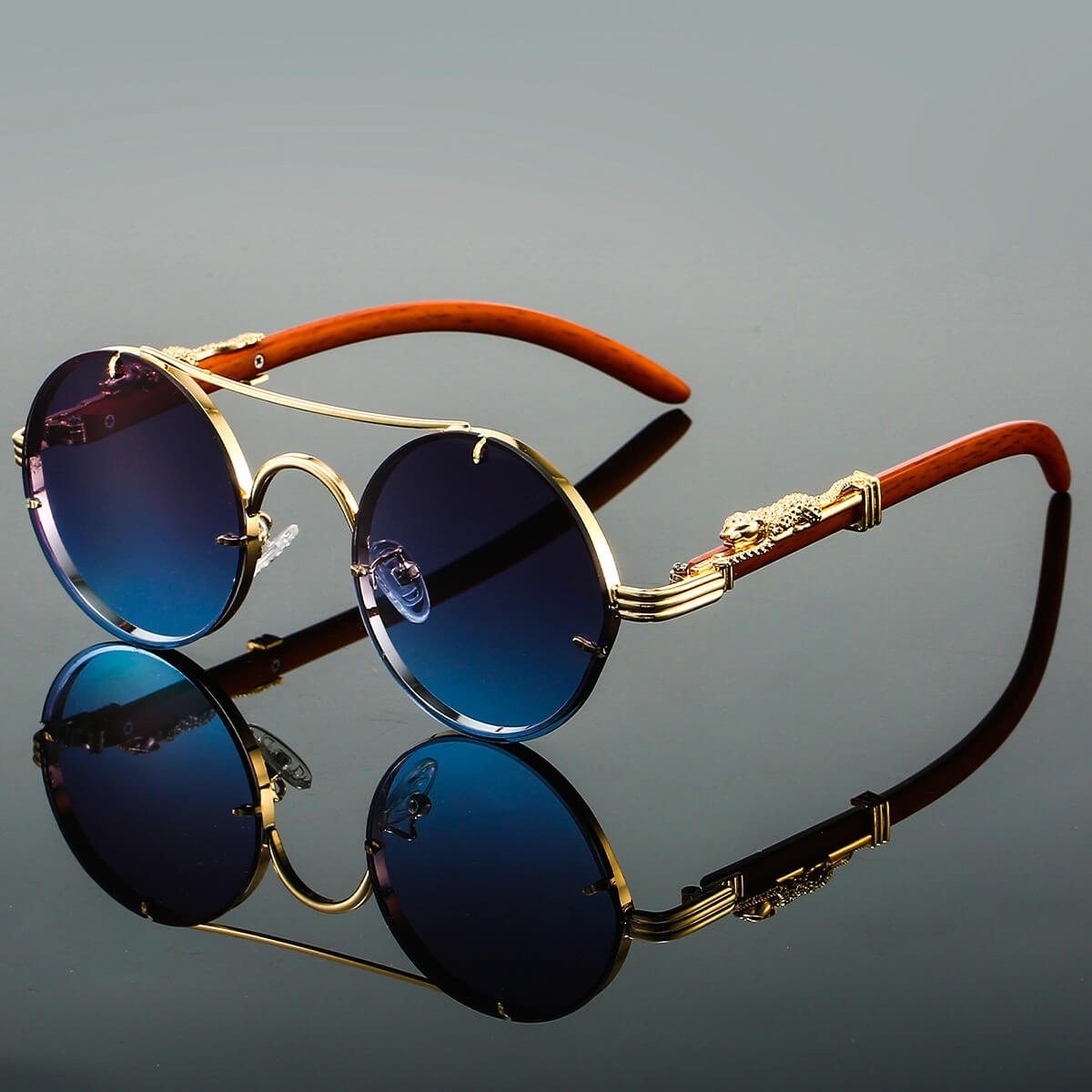 RetroShade – Oval Metal Sunglasses for Men