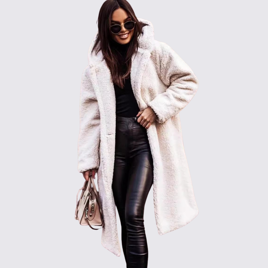 Dámsky teddy kabát s kapucňou – dlhý strih – príjemne teplý