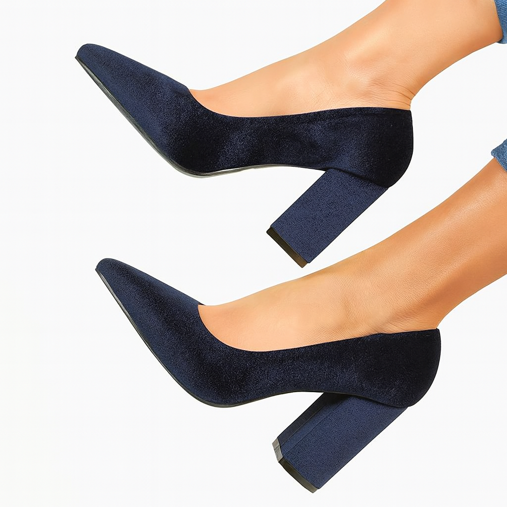 Classic heel with pointed toe blue