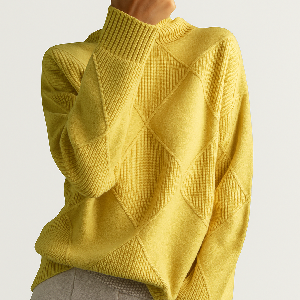 Sweater yellow with model