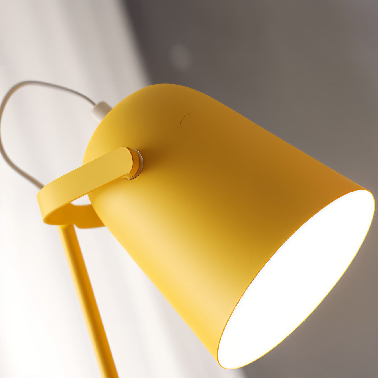 Macaron Tischlampe - Skandinavische gelbe Schreibtischlampe