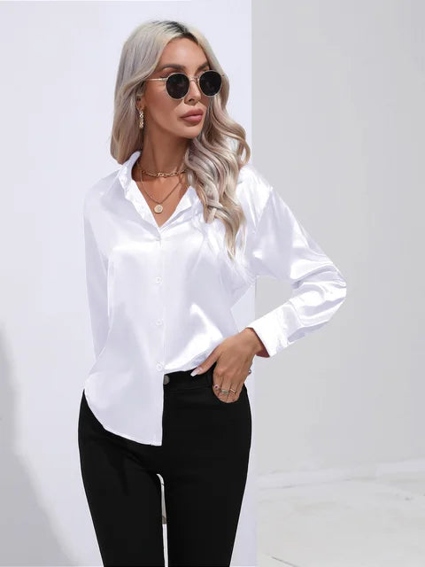 Elegante Satinbluse mit langen Ärmeln - Mühelos und luxuriös