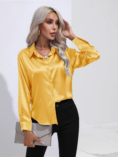 Elegante Satinbluse mit langen Ärmeln - Mühelos und luxuriös
