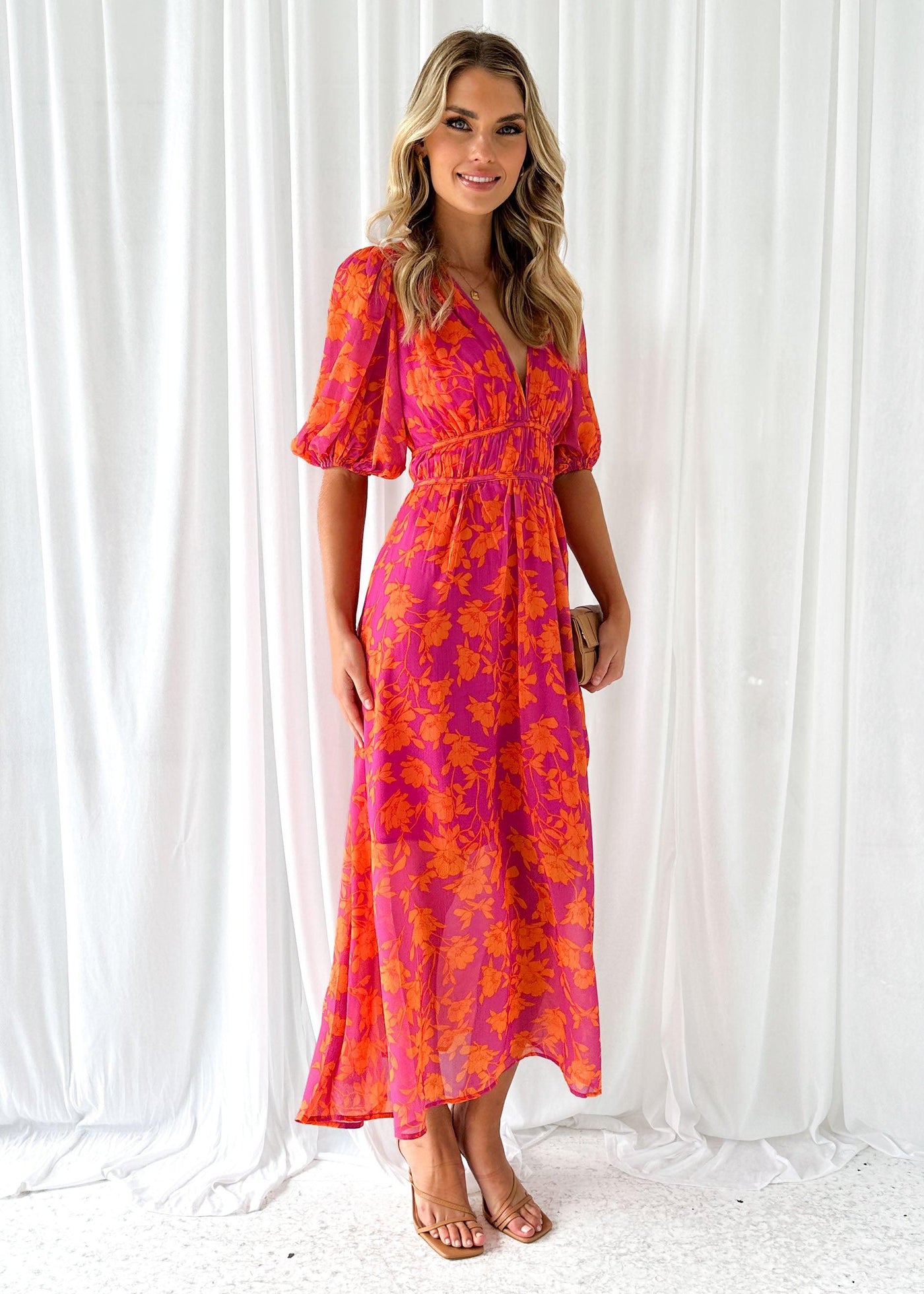 Kathy - Elegantes Maxikleid mit V-Ausschnitt