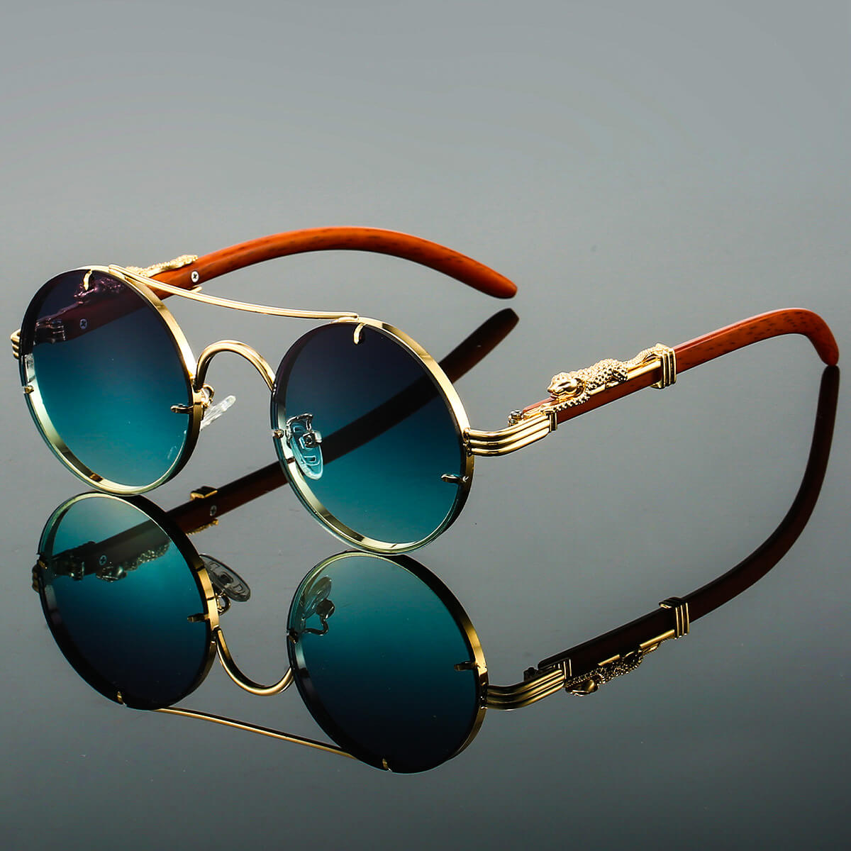 RetroShade – Oval Metal Sunglasses for Men