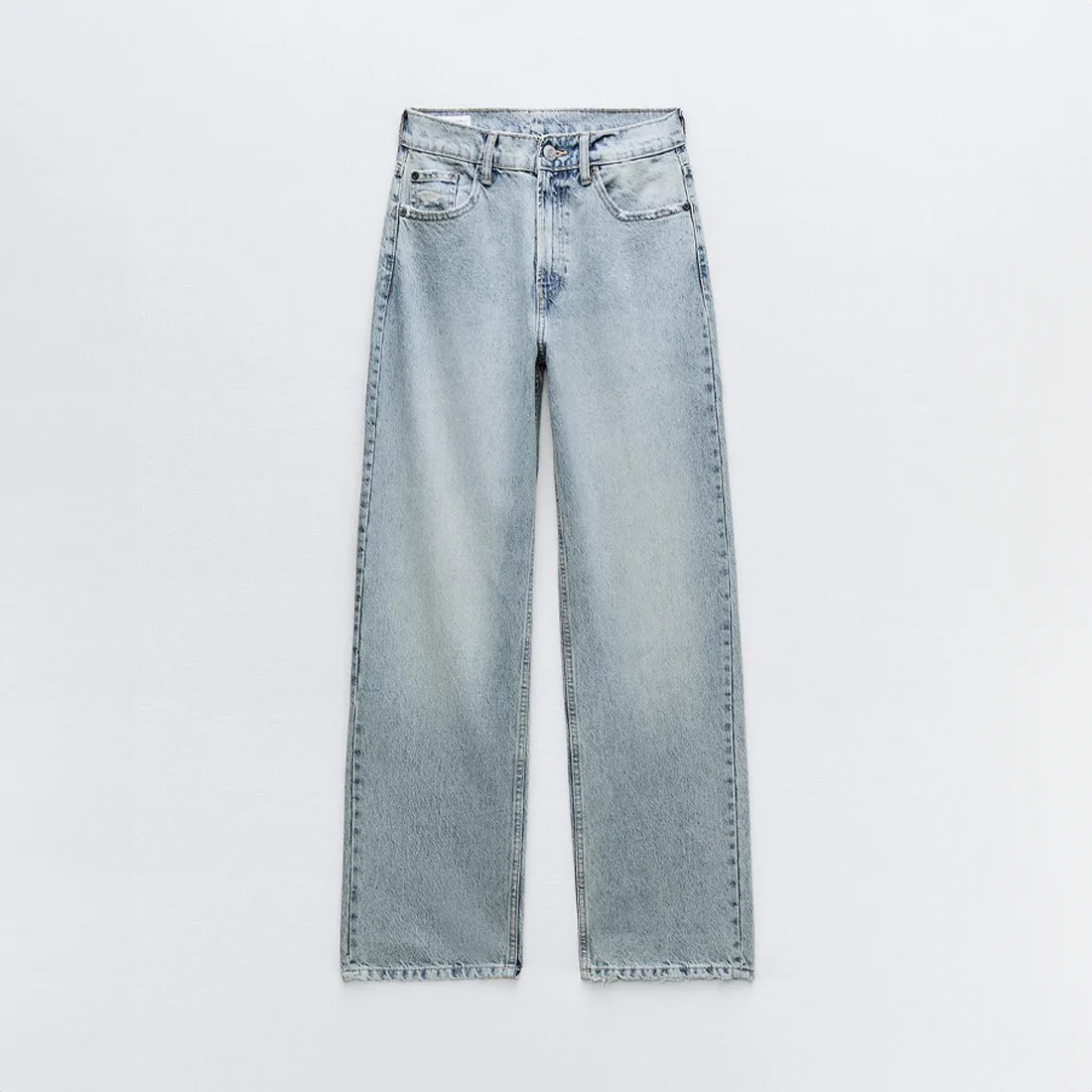 Straight Fit-Jeans mit Distressed-Look - Vintage-Denim mit modernen Details