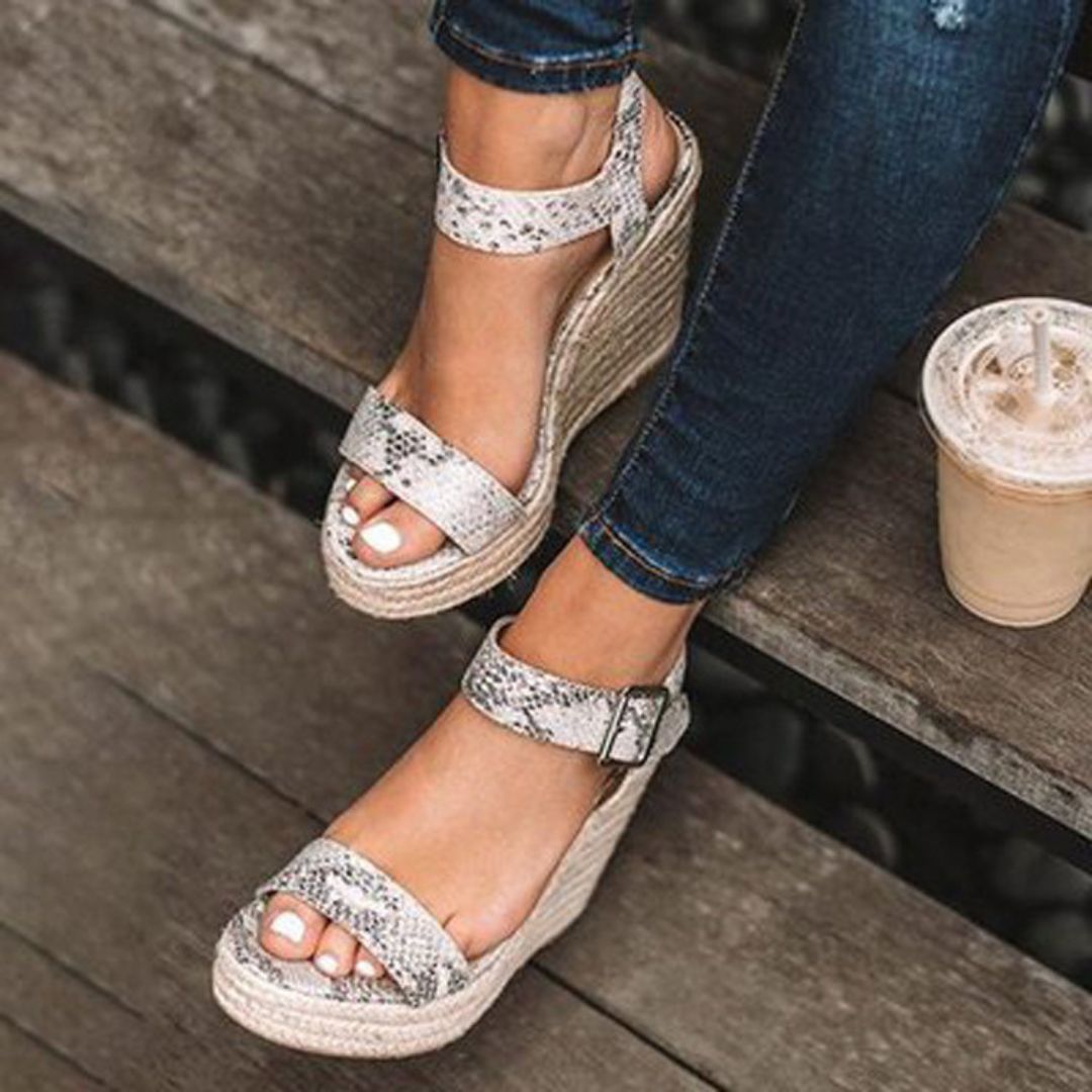 Elviana-Keilsandalen - die perfekte Balance zwischen Stil und Komfort