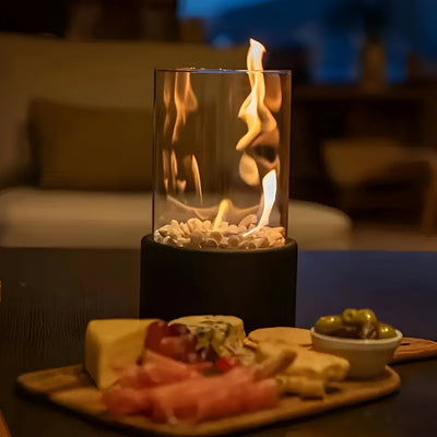 Lujolux | Elegante chimenea de mesa con base de metal negro