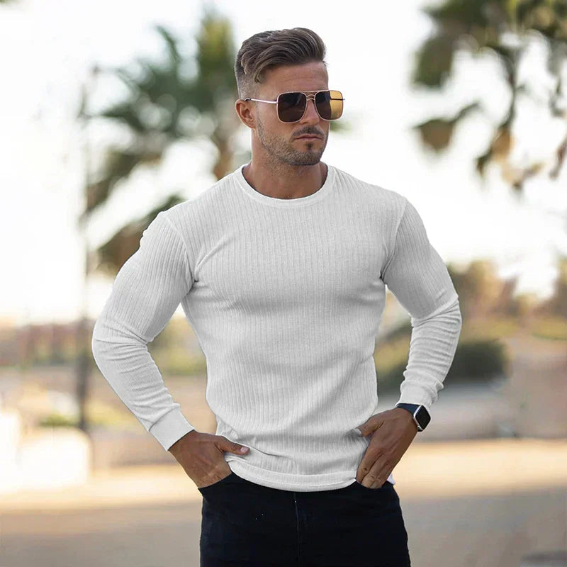 High-quality cashmere sweater for men