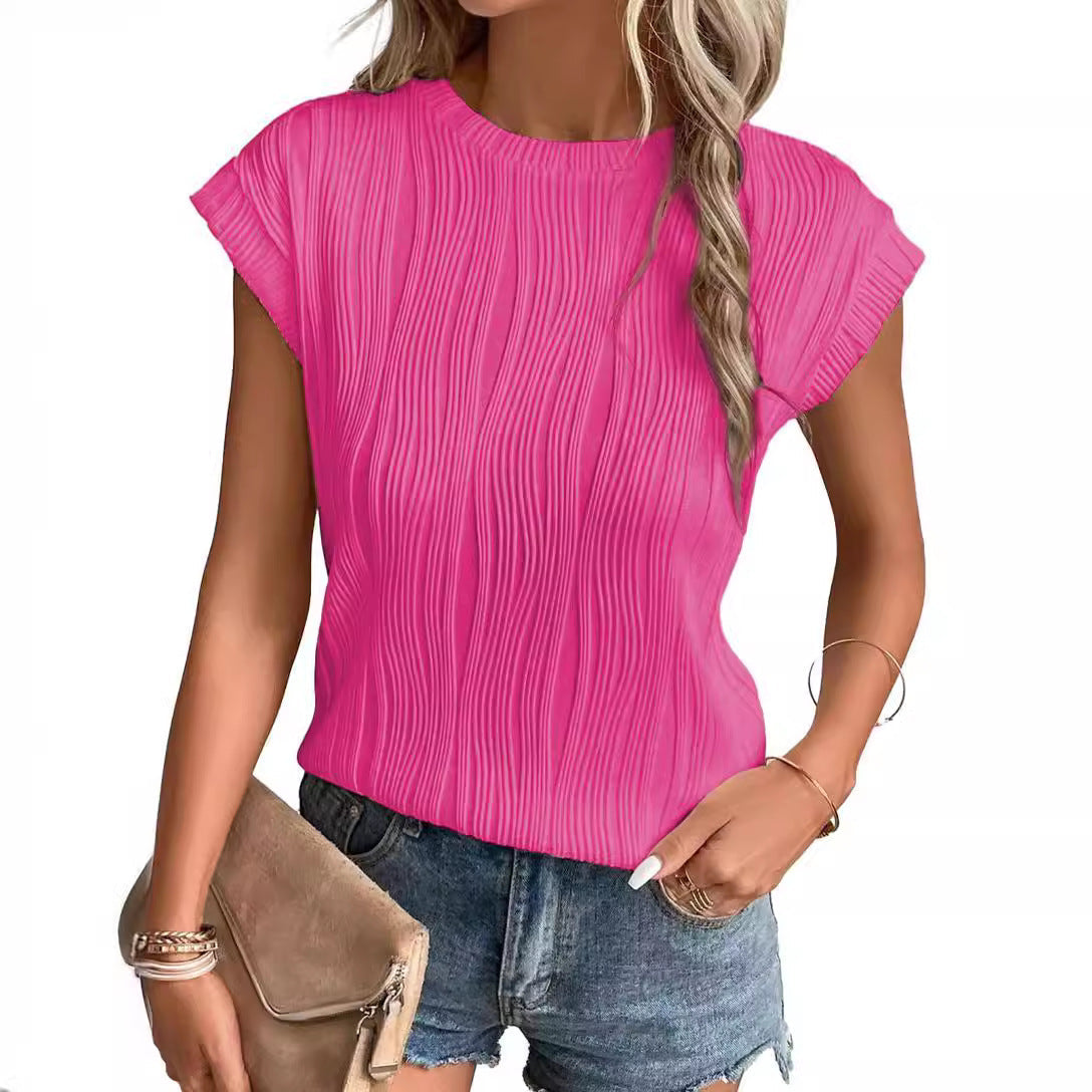 Loose-fitting T-shirt with round neckline for women - soft and stylish