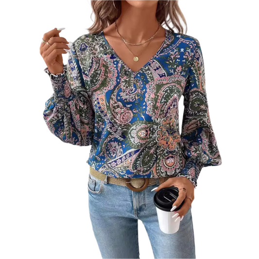 Printed women's blouse with V-neck - Stylish & comfortable shirt with lantern sleeves