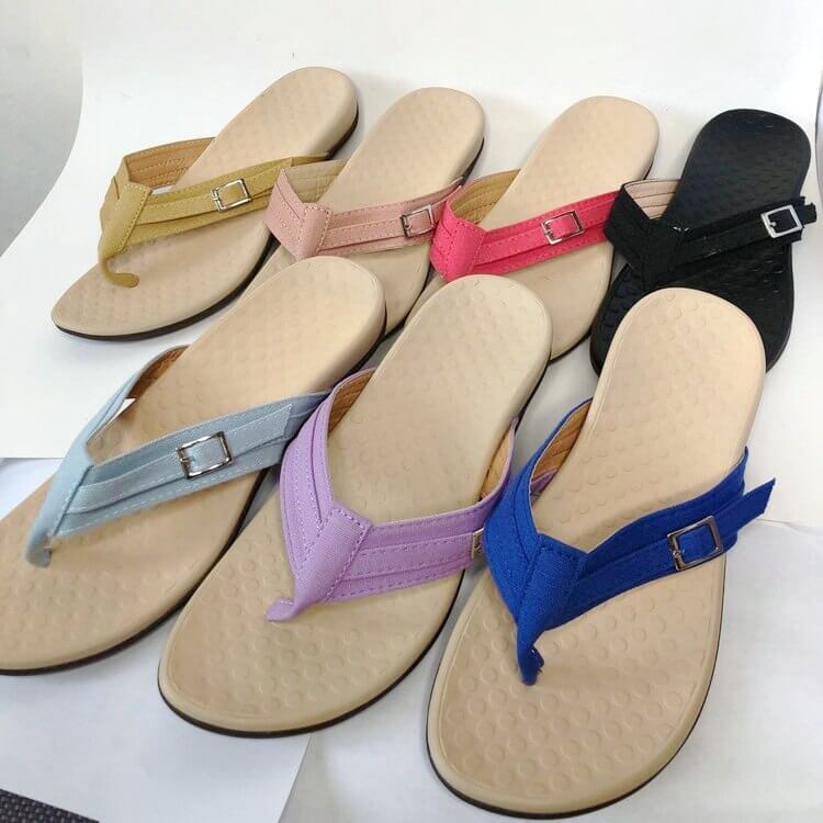 Orthopädische Sandalen für den Sommer