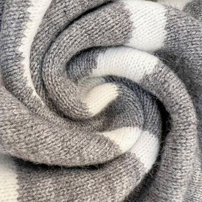 Olivia Cozy Damenstrickjacke - für einen komfortablen und trendigen Look