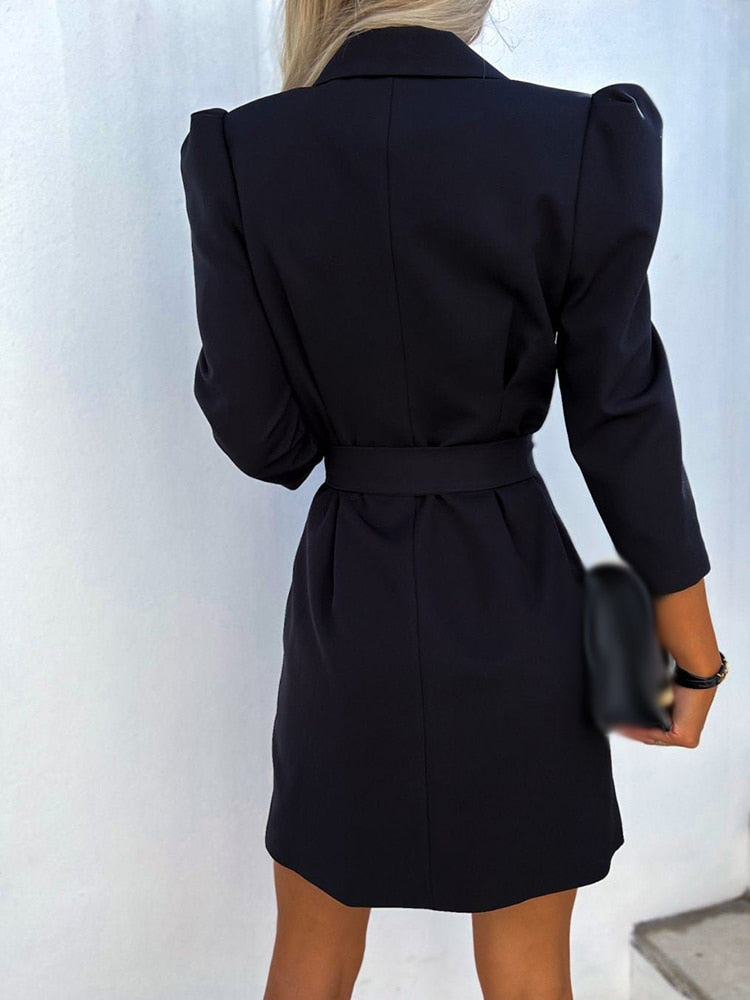 Gepflegtes Blazerkleid für Frauen