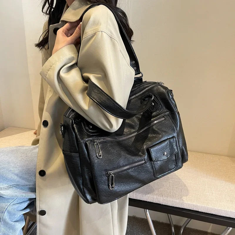 CHLOE - Borsa a tracolla in pelle con grande capacità