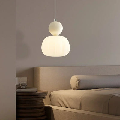 Myna Pendelleuchte – Elegante Beleuchtung für moderne Innenräume