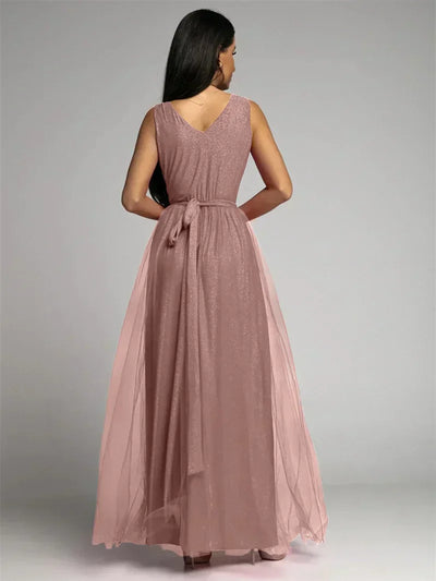 Elisa | Abendkleid mit Netzdetails und hohem Schlitz
