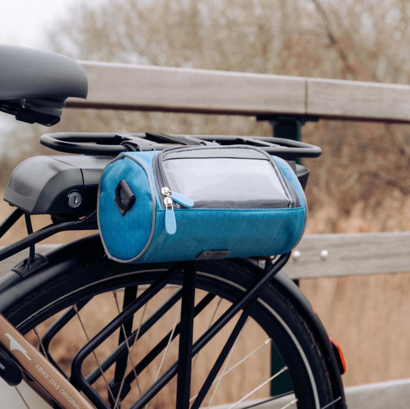 Wasserdichte Fahrradtasche mit Touchscreen - spritzwassergeschützt und multifunktional für sicheres Radfahren