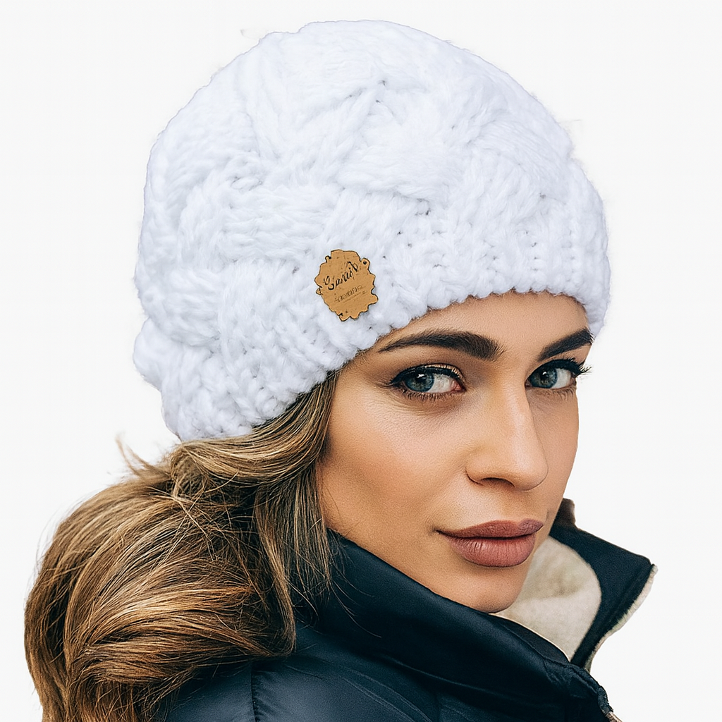 Knitted hat white