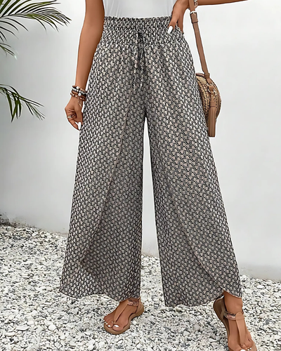 Damen-Sommerhosen mit geometrischem Print