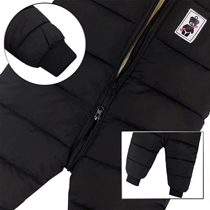 Warmer und kuscheliger Baby-Winterstrampler mit Ohren