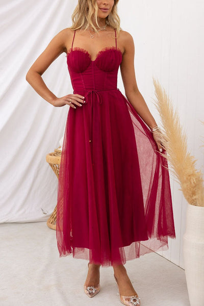 Modernes trägerloses Chiffonkleid - Embla