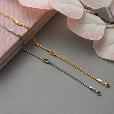 Livia - Liebesknoten-Armband