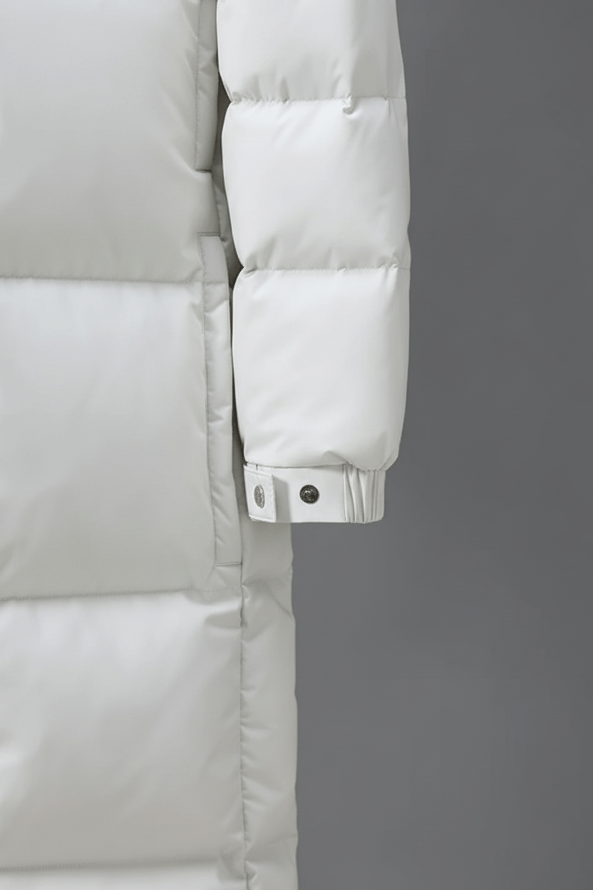 Thick insulated trench coat with hood for men