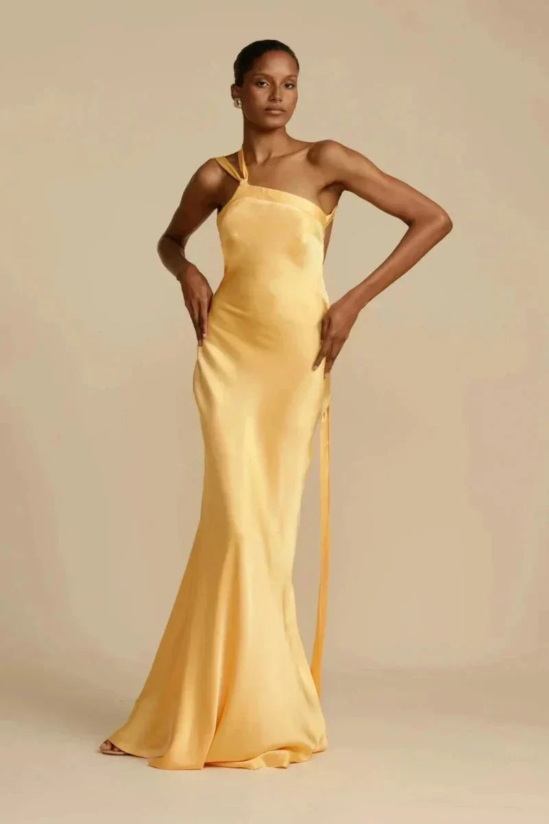 Indira | One-Shoulder-Abendkleid aus Satin