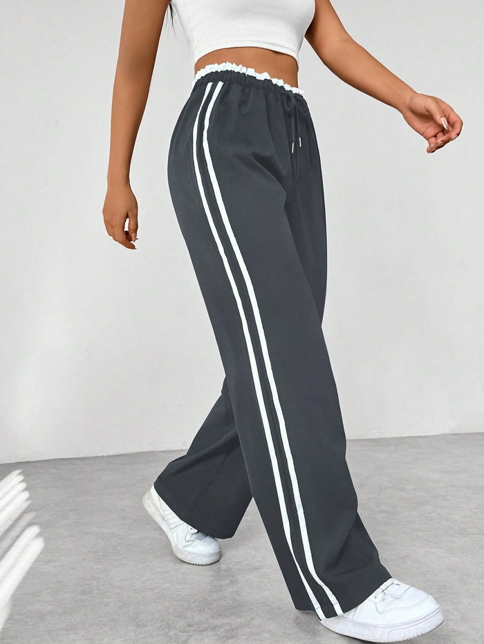 Dimphy | Elegante gerade Hose mit hoher Taille