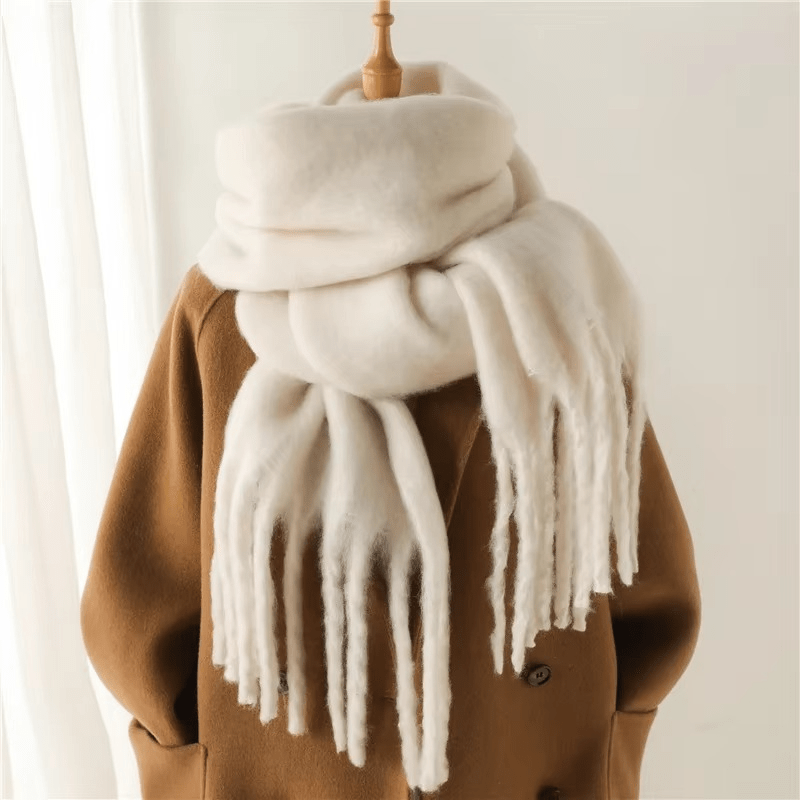 CosyCharm - Weicher Kaschmirschal mit Pompons für warme Wintertage