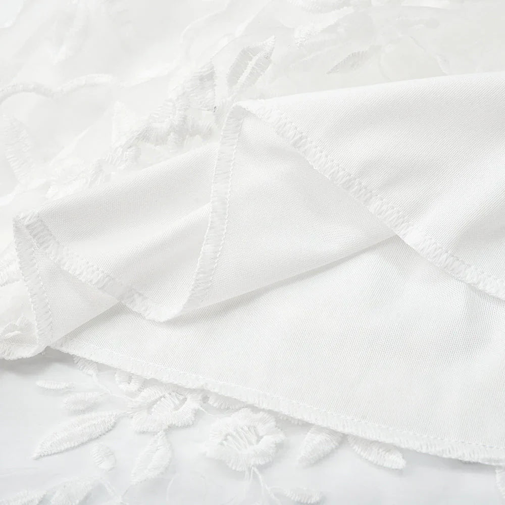 Bellona – Elegante minivestido de encaje