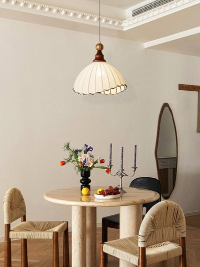 Lámpara colgante de techo con pantalla de tela de madera