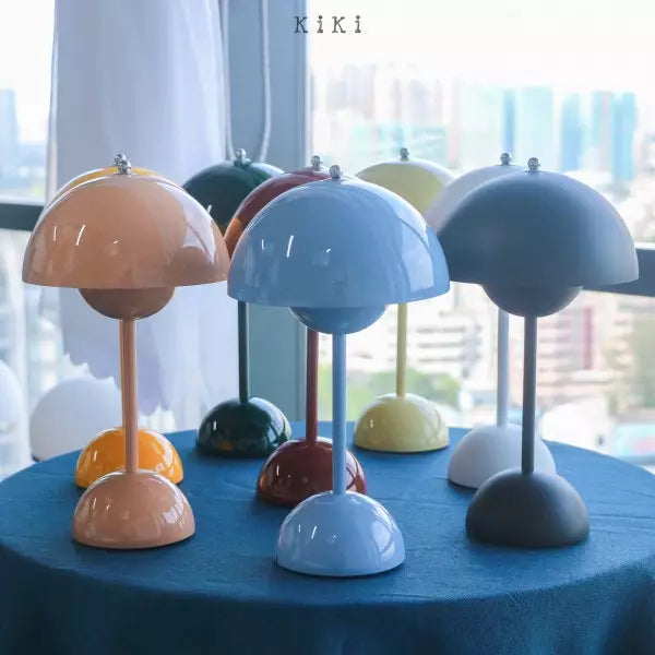 Prenosná stolná lampa Flowerpot VP9