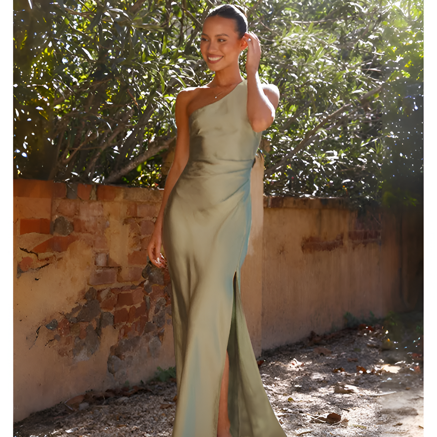 Abito lungo da donna | Design monospalla | Vestibilità aderente | Tessuto fluido