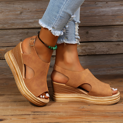 Rosalie - neue orthopädische Sandalen 2025