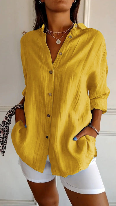 Leichtes Damenhemd mit Button-down-Verschluss