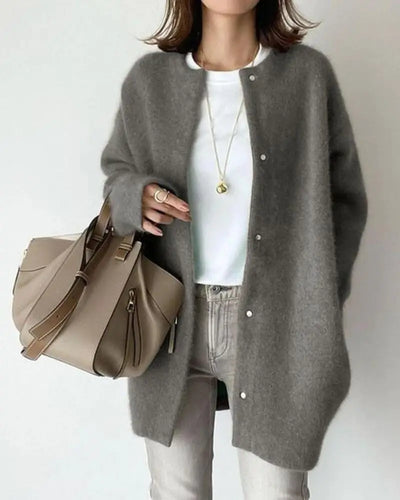 Schicke Strickjacke aus Wolle und Mohair für Herbst und Winter - Damen