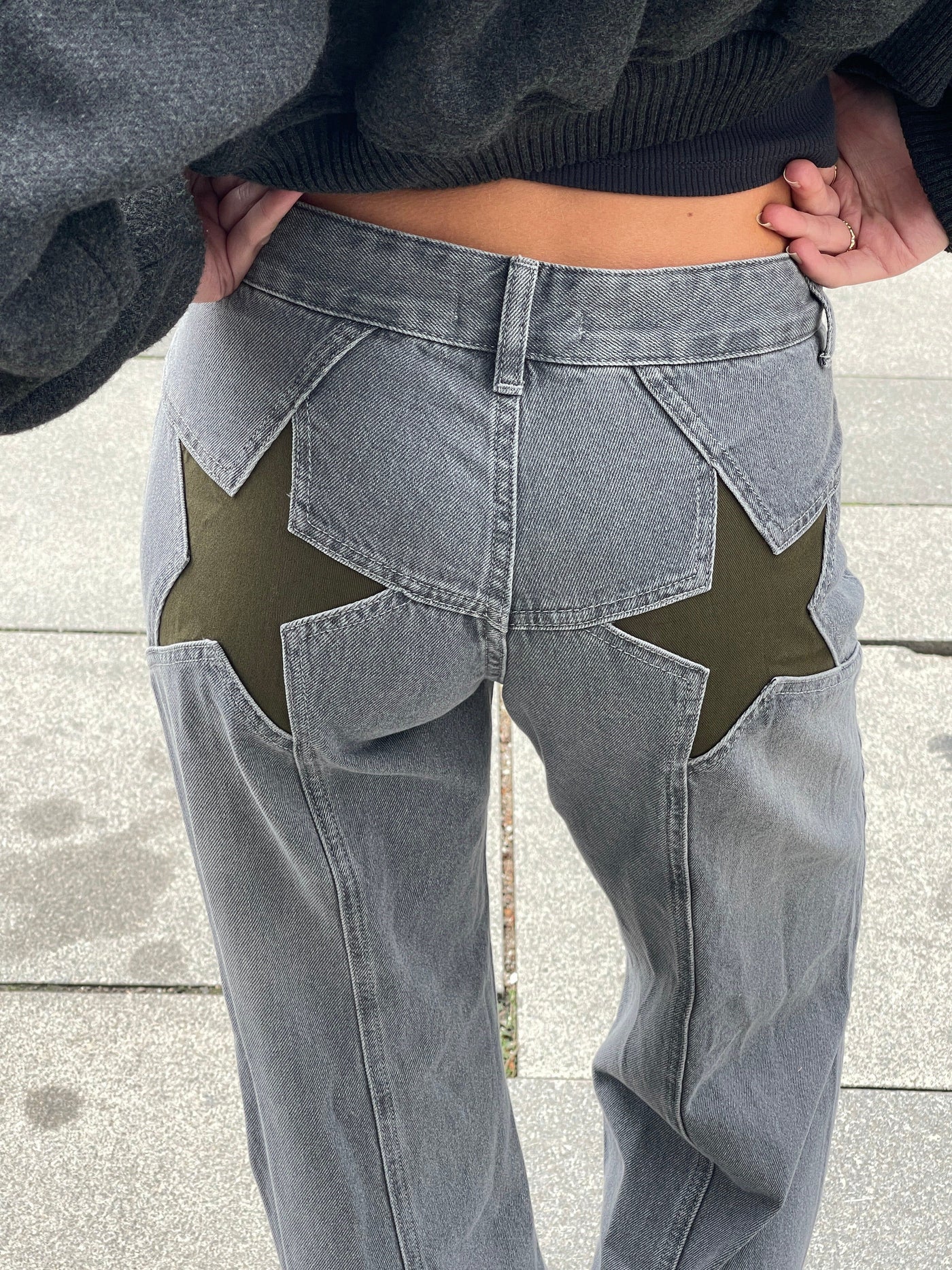 Baggy Jeans mit Sternchen | Hohe Taille | Streetwear und Original